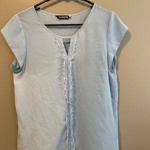 Baby Blue Express Lace T